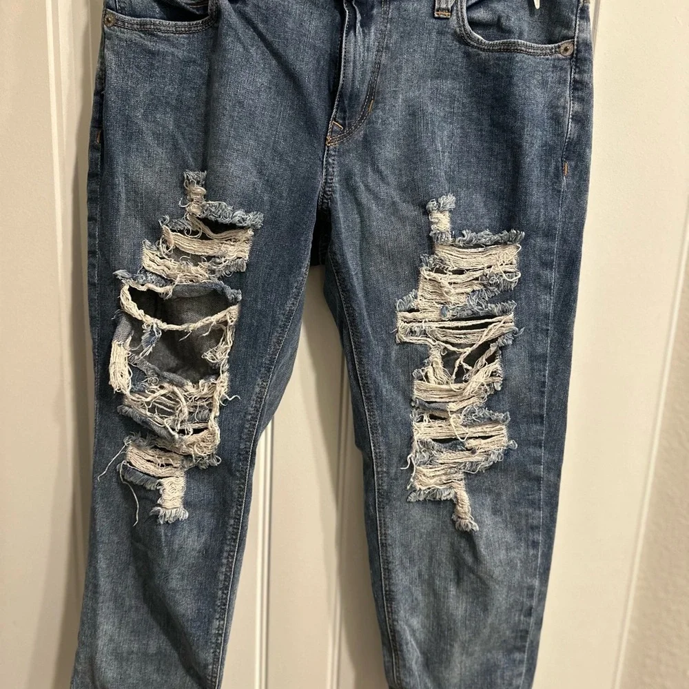Express Blue Ankle Cropped Jeans with Distressed Details - Picture 3 of 7